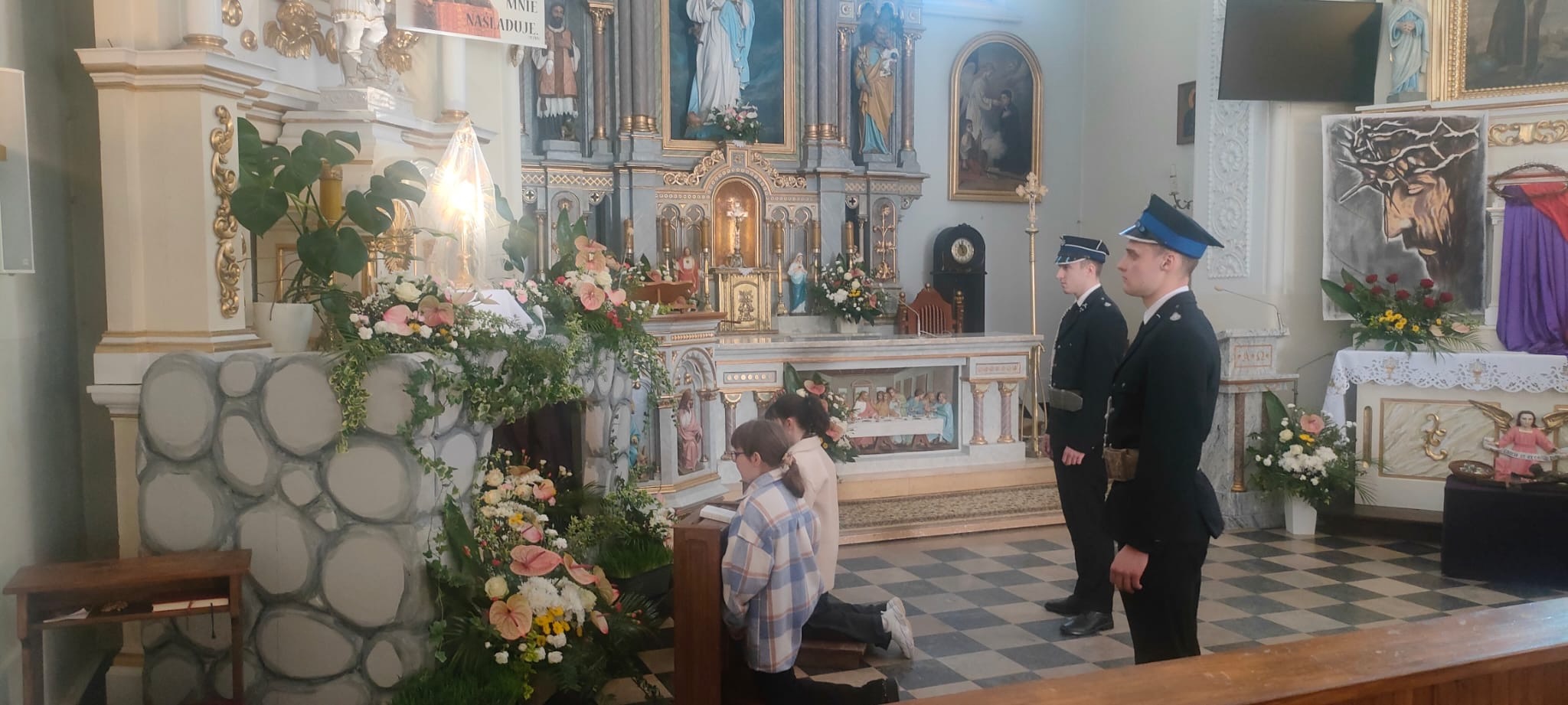 f14e9631-f551-4add-a1b6-5fceeda2edb7