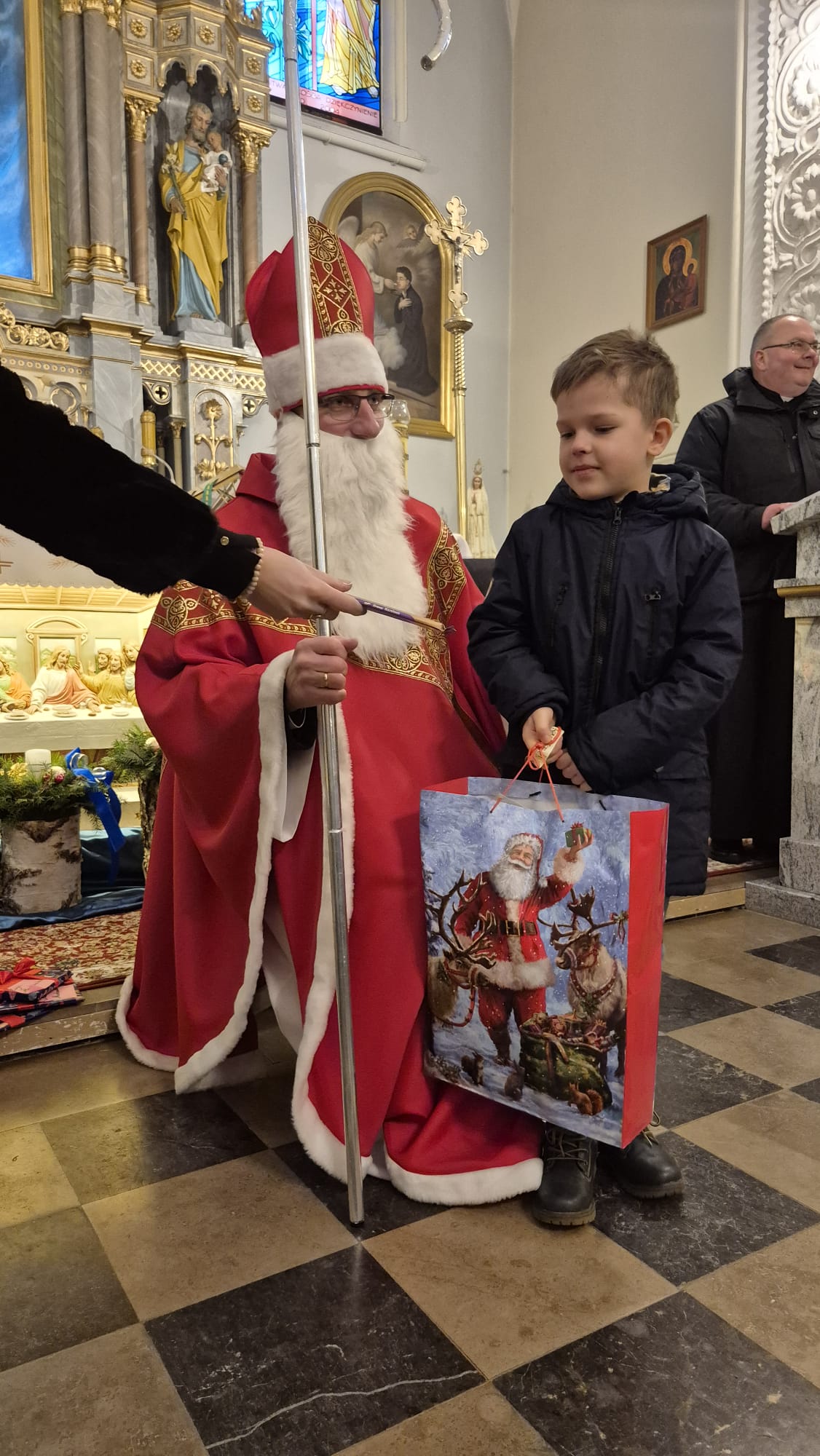 PHOTO-2025-12-07-13-17-38 9