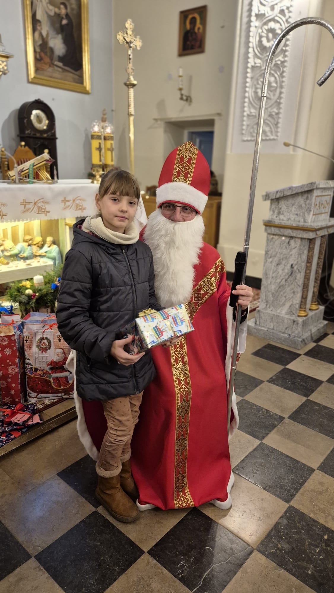 PHOTO-2025-12-07-13-17-40 4