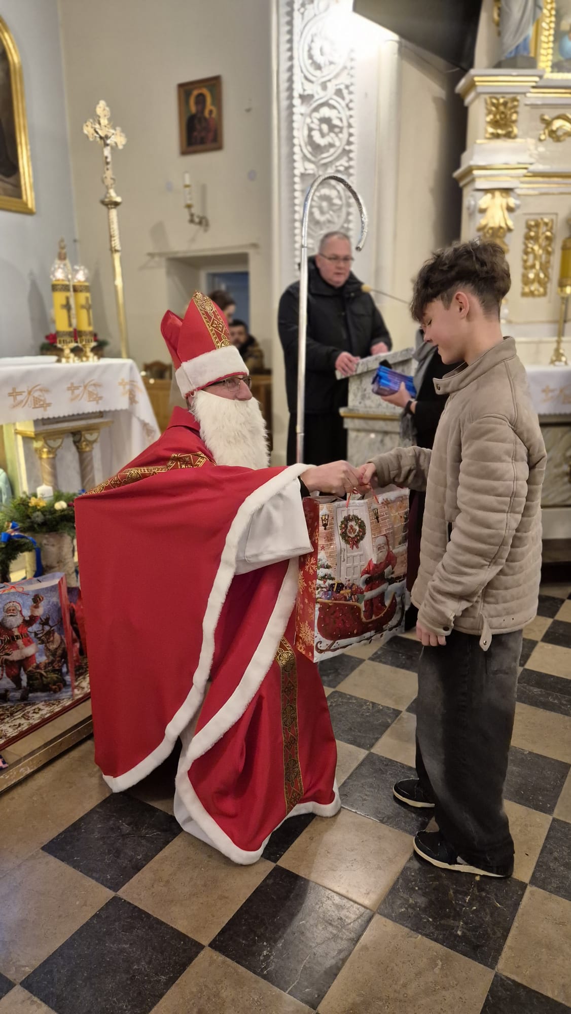 PHOTO-2025-12-07-13-17-40 6