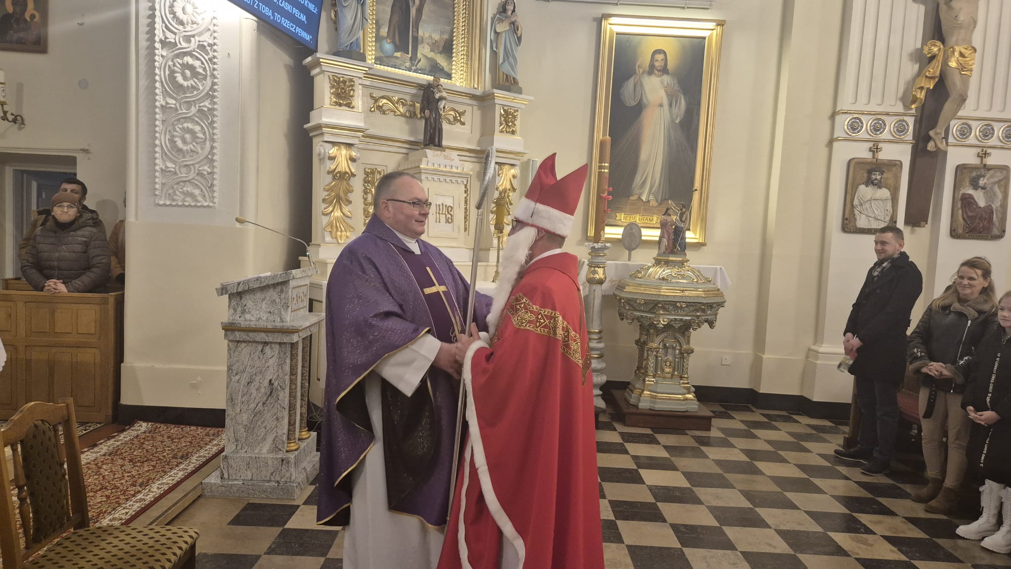 PHOTO-2025-12-07-13-17-41 6